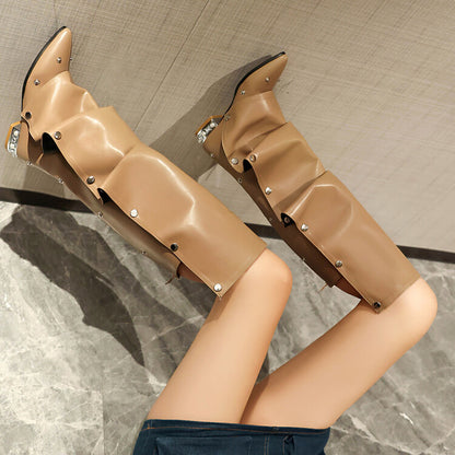 Anmutige Orthopädische Stiefel für modernen Look