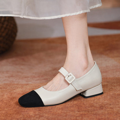 Schicke Orthopädische Schuhe mit einzigartigem Design
