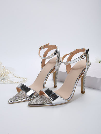 Anmutige Orthopädische Sandalen für modernen Look