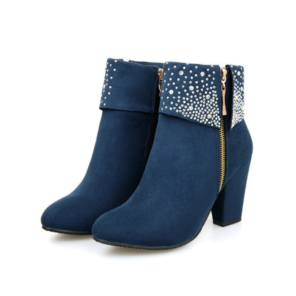 Schicke Orthopädische Stiefel mit einzigartigem Design