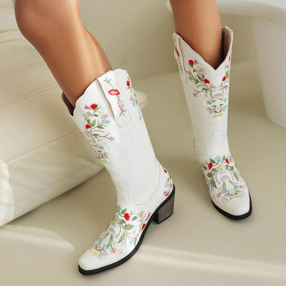 Anmutige Orthopädische Stiefel für modernen Look