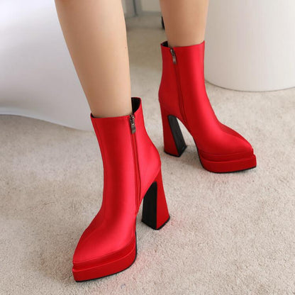 Schicke Orthopädische Stiefel mit einzigartigem Design