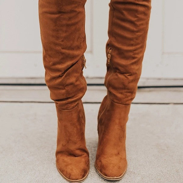 Schicke Orthopädische Stiefel mit einzigartigem Design
