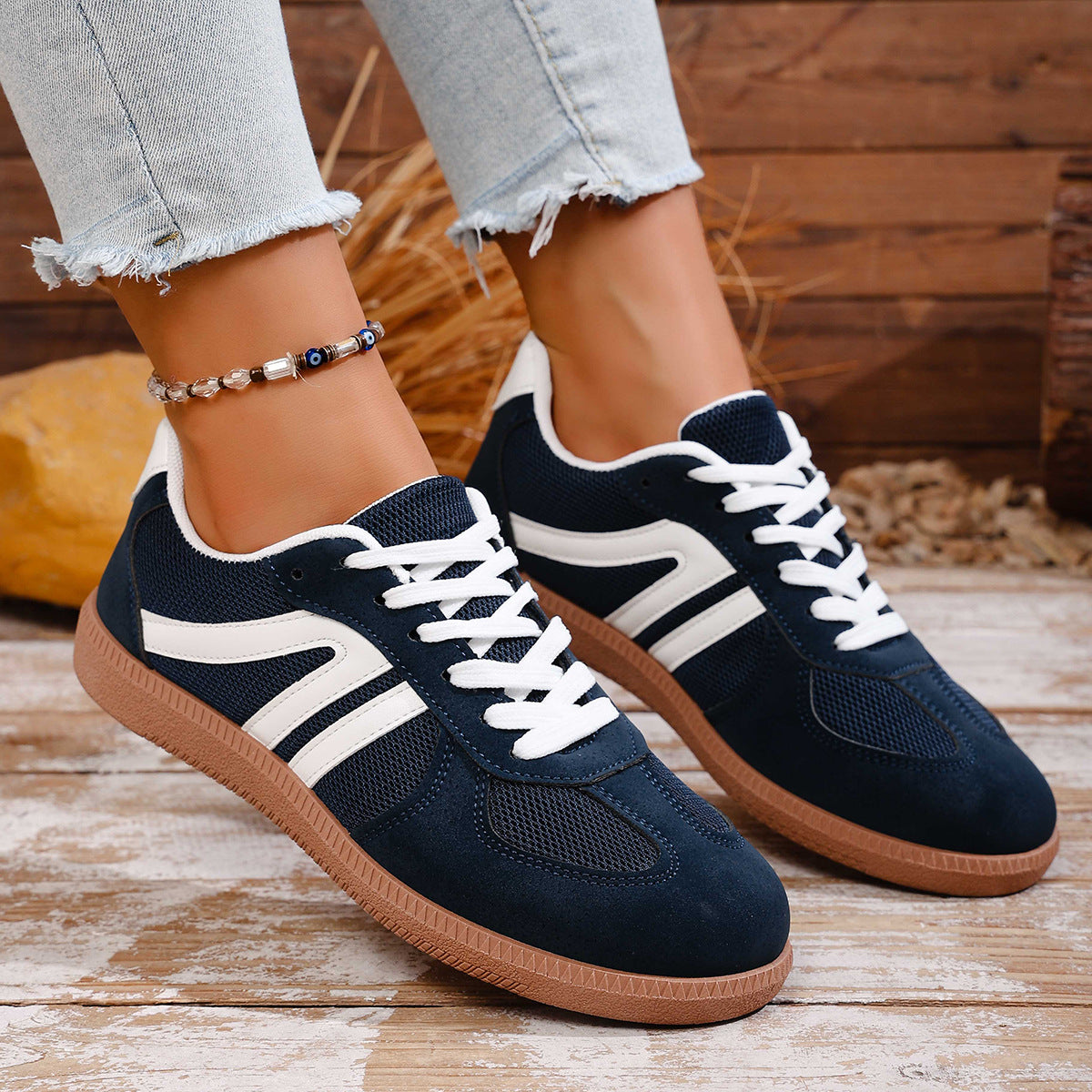 Schicke Orthopädische Schuhe mit einzigartigem Design
