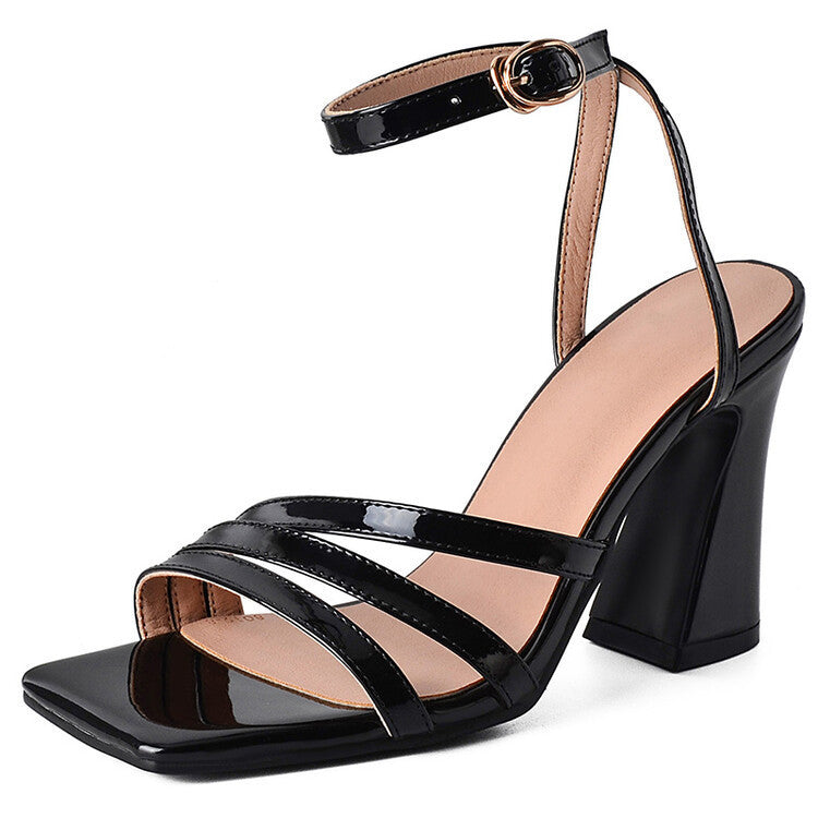 Schicke Orthopädische Sandalen mit einzigartigem Design
