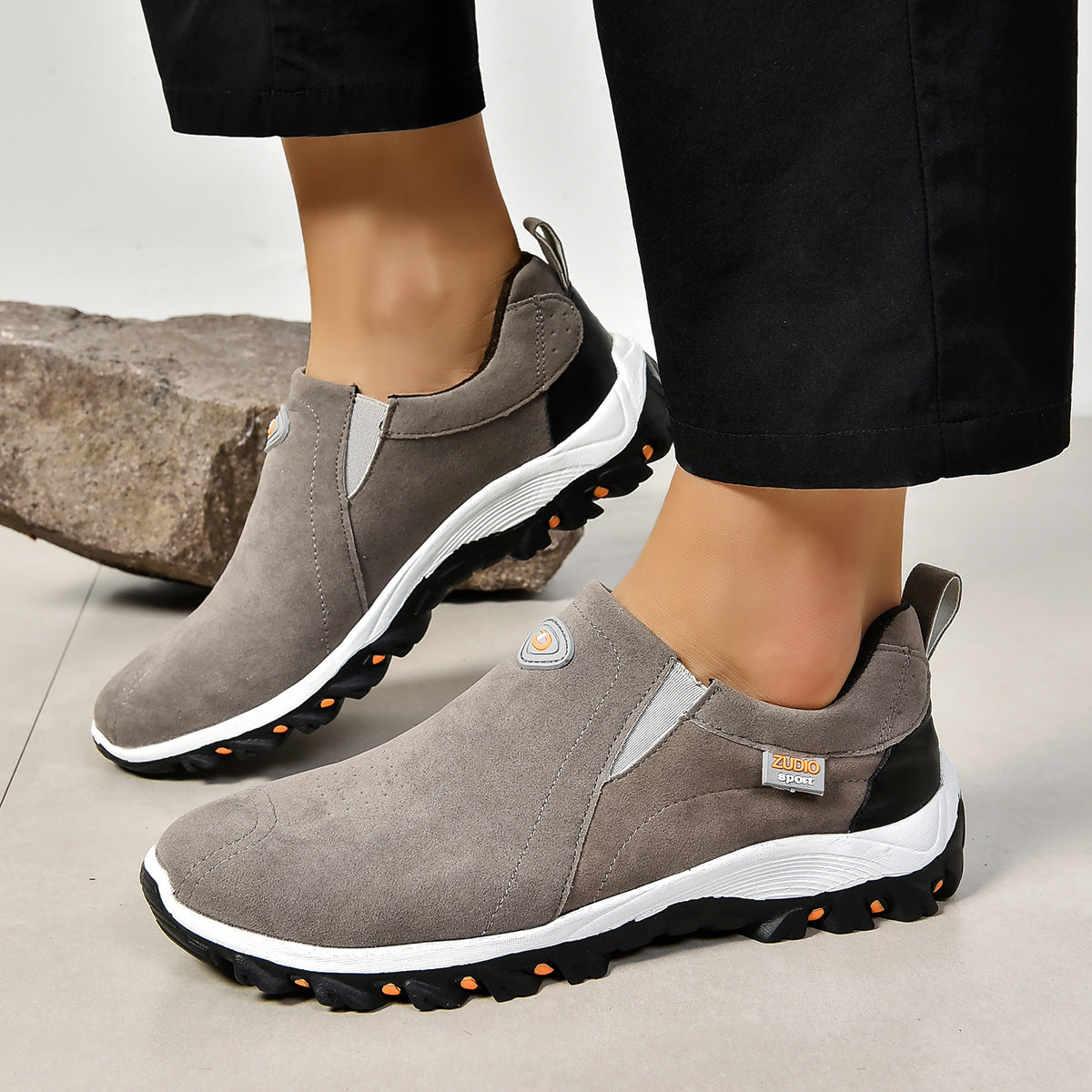 Schicke Orthopädische Schuhe mit einzigartigem Design