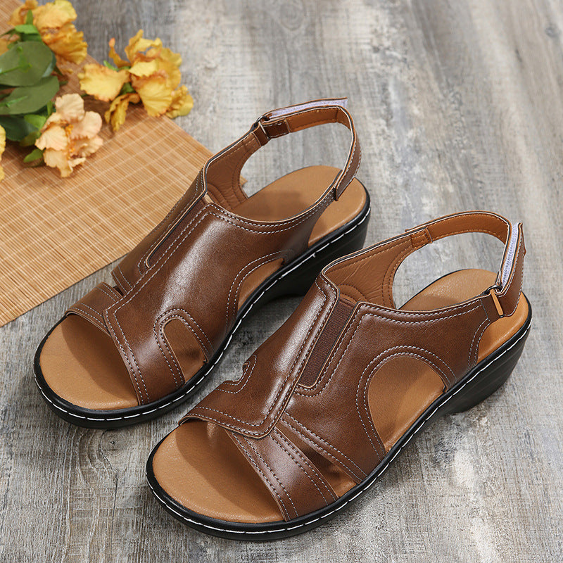 Schicke Orthopädische Sandalen mit einzigartigem Design