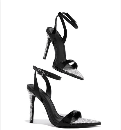 Anmutige Orthopädische Sandalen für modernen Look