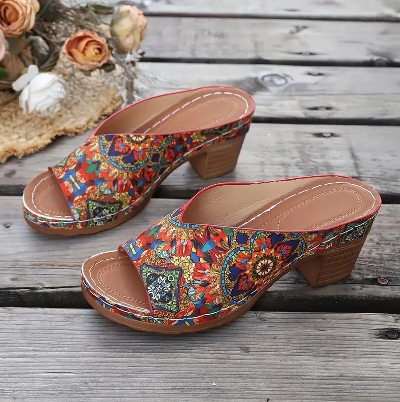 Anmutige Orthopädische Sandalen für modernen Look