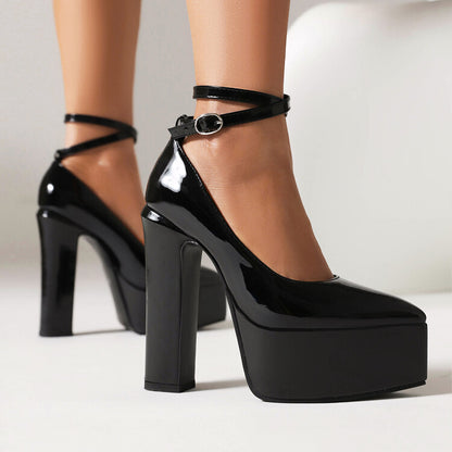 Anmutige Orthopädische Schuhe für modernen Look
