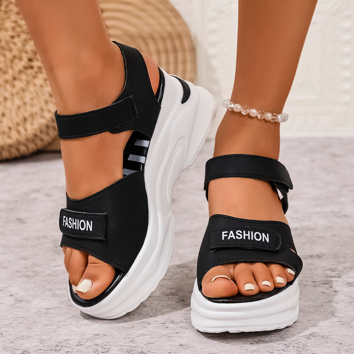 Wunderschön gefertigte Orthopädische Sandalen