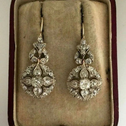 Atemberaubende Ohrring für den Alltag