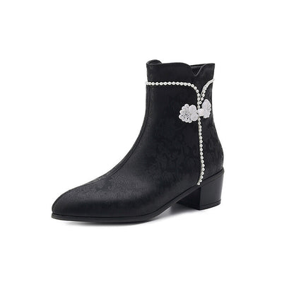 Anmutige Orthopädische Stiefel für modernen Look