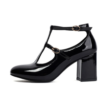 Klassische Orthopädische Schuhe mit zeitlosem Stil