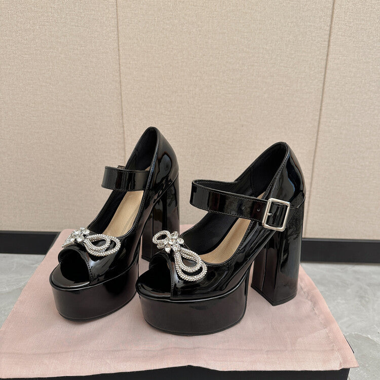 Elegante Orthopädische Sandalen für jeden Schritt