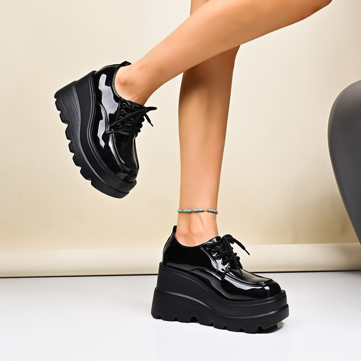 Anmutige Orthopädische Stiefel für modernen Look