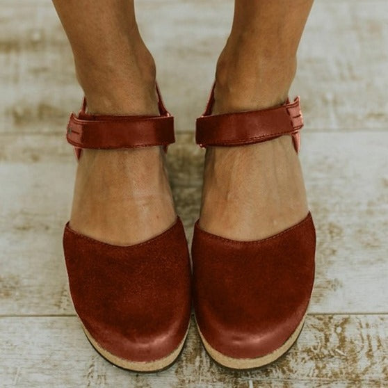 Anmutige Orthopädische Sandalen für modernen Look