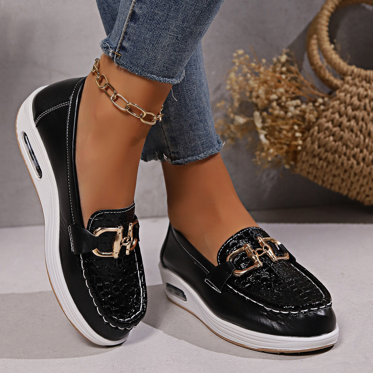Klassische Orthopädische Schuhe mit zeitlosem Stil