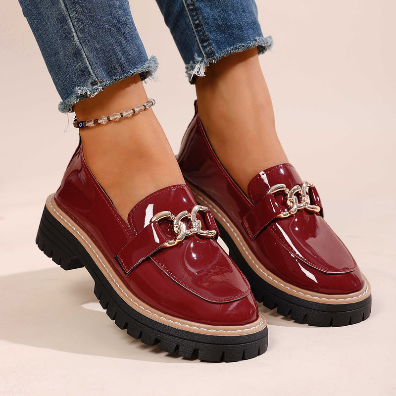 Klassische Orthopädische Schuhe mit zeitlosem Stil