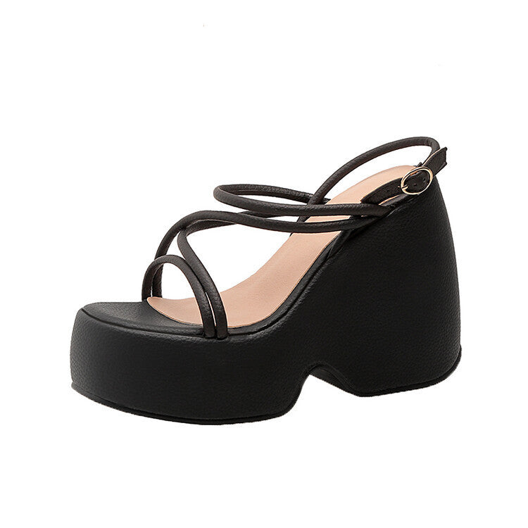 Anmutige Orthopädische Sandalen für modernen Look