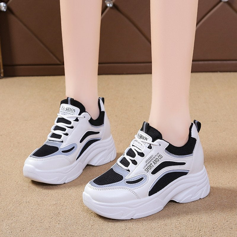 Wunderschön gefertigte Orthopädische Sneakers