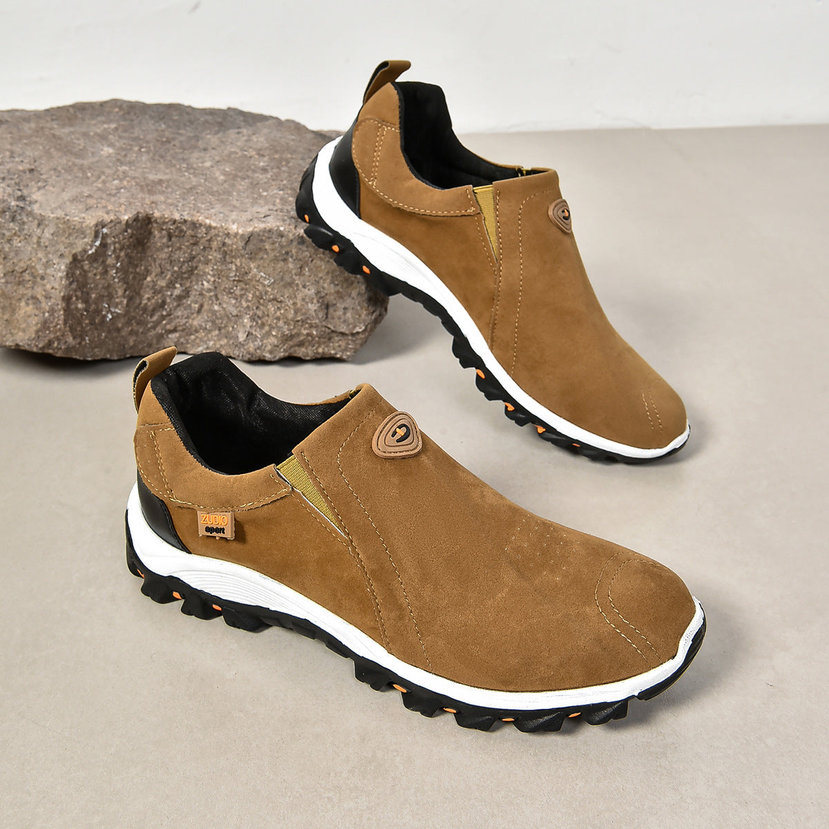 Schicke Orthopädische Schuhe mit einzigartigem Design