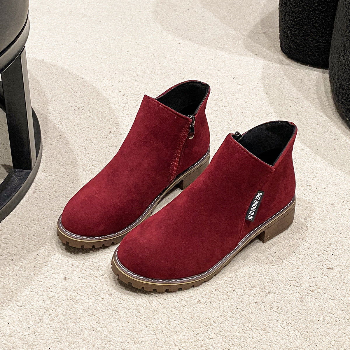 Schicke Orthopädische Schuhe mit einzigartigem Design