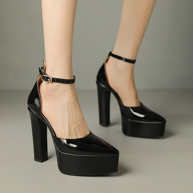 Anmutige Orthopädische Sandalen für modernen Look