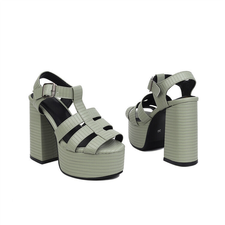 Wunderschön gefertigte Orthopädische Sandalen