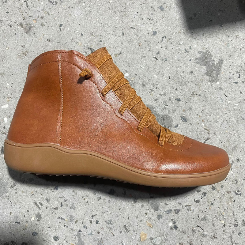 Wunderschön gefertigte Orthopädische Stiefel