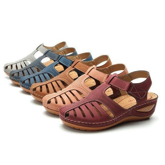 Klassische Orthopädische Sandalen mit zeitlosem Stil