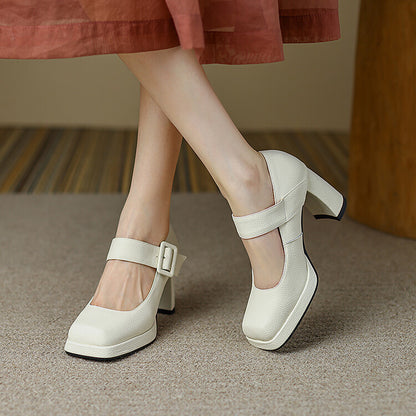 Klassische Orthopädische Schuhe mit zeitlosem Stil