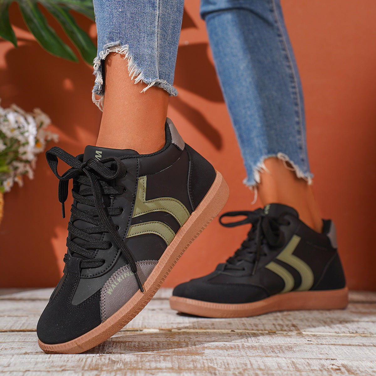 Klassische Orthopädische Schuhe mit zeitlosem Stil