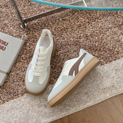 Klassische Orthopädische Sneakers mit zeitlosem Stil