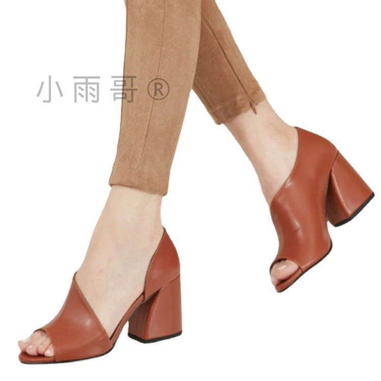 Klassische Orthopädische Sandalen mit zeitlosem Stil
