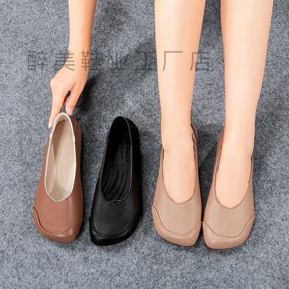 Klassische Orthopädische Schuhe mit zeitlosem Stil
