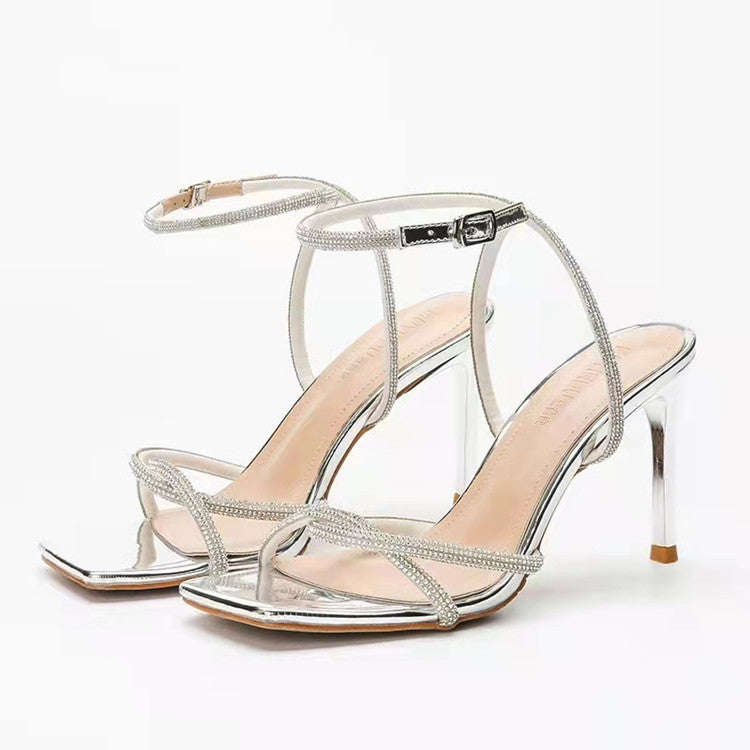 Anmutige Orthopädische Sandalen für modernen Look