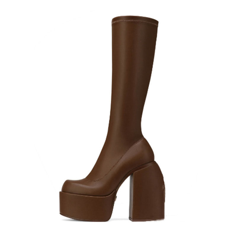 Anmutige Orthopädische Stiefel für modernen Look