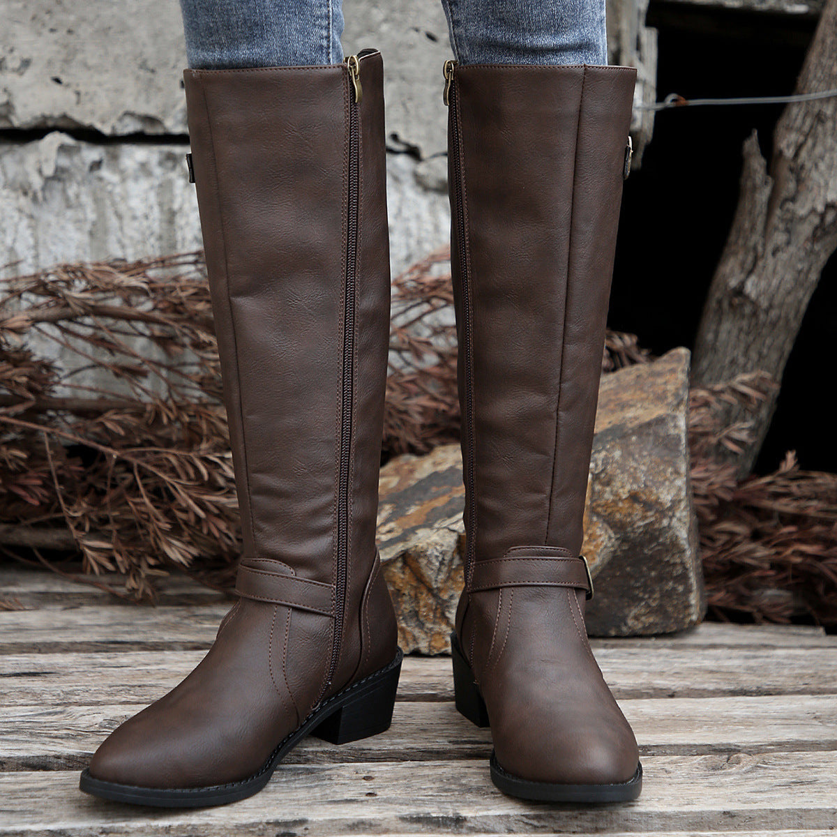 Schicke Orthopädische Stiefel mit einzigartigem Design