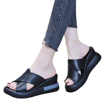 Anmutige Orthopädische Sandalen für modernen Look