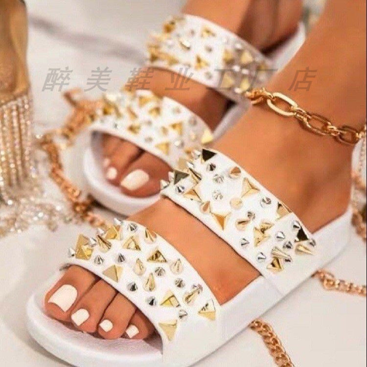 Anmutige Orthopädische Sandalen für modernen Look