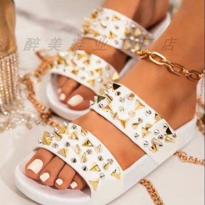 Anmutige Orthopädische Sandalen für modernen Look