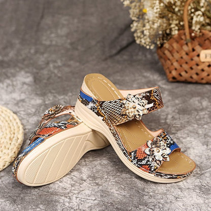 Klassische Orthopädische Sandalen mit zeitlosem Stil