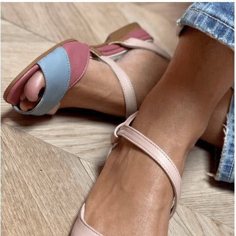 Klassische Orthopädische Sandalen mit zeitlosem Stil