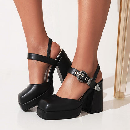 Schicke Orthopädische Sandalen mit einzigartigem Design