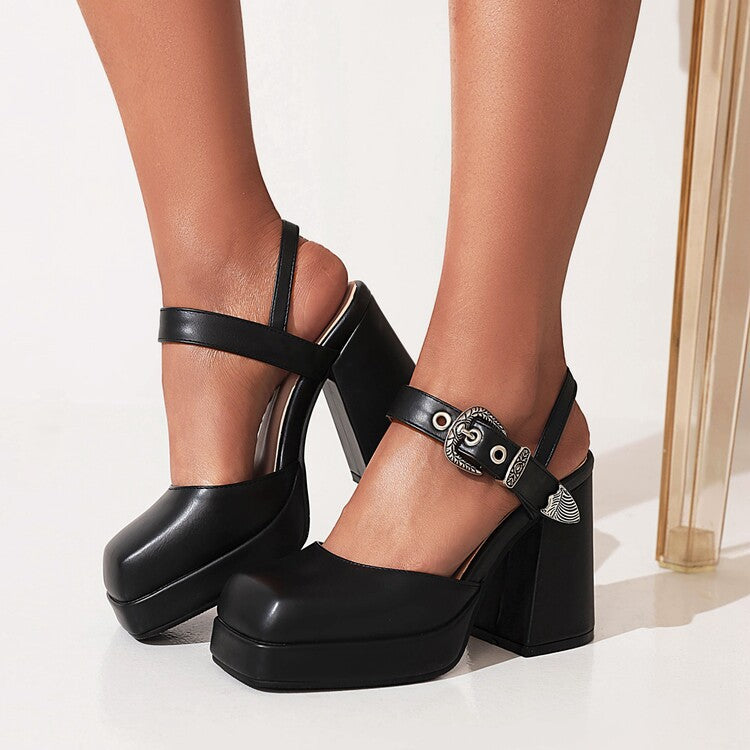 Schicke Orthopädische Sandalen mit einzigartigem Design