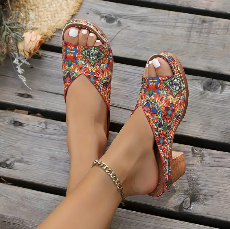 Anmutige Orthopädische Sandalen für modernen Look