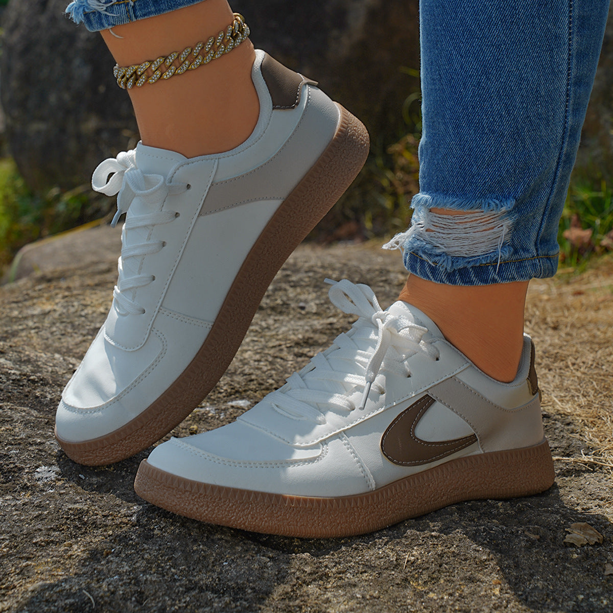 Schicke Orthopädische Schuhe mit einzigartigem Design