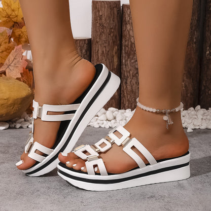 Klassische Orthopädische Sandalen mit zeitlosem Stil