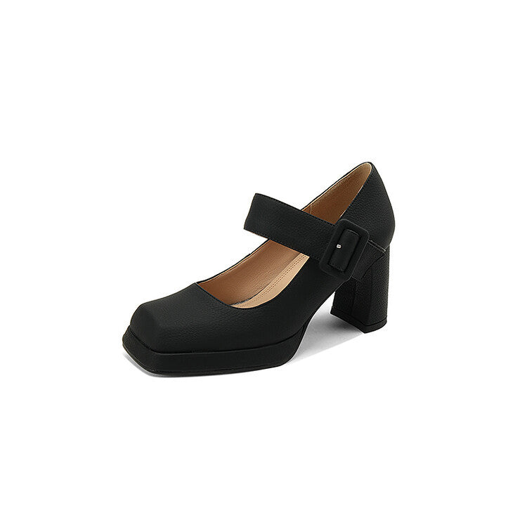 Klassische Orthopädische Schuhe mit zeitlosem Stil